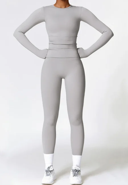 Elevate Your Workout: Luxurious 2-Piece Yoga Set for Women