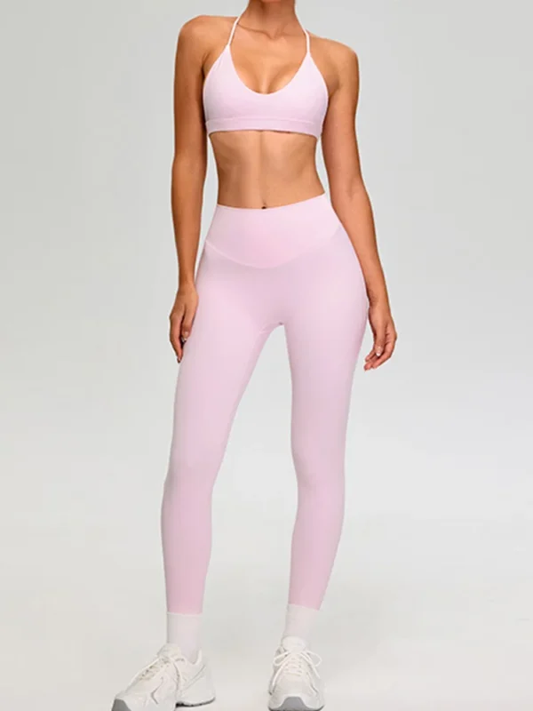 Luxurious 2-Piece Women's Yoga Set for Stylish Workouts