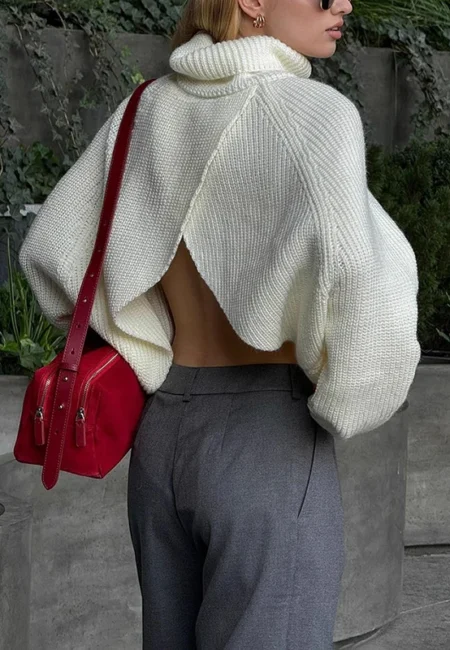 Luxe Turtleneck Pullover - Cozy Cotton Blend for Autumn Style