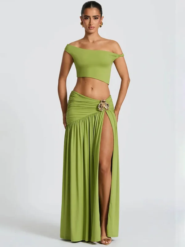 Chic Two-Piece Dress Set: Skew Collar Crop & Pleated Skirt