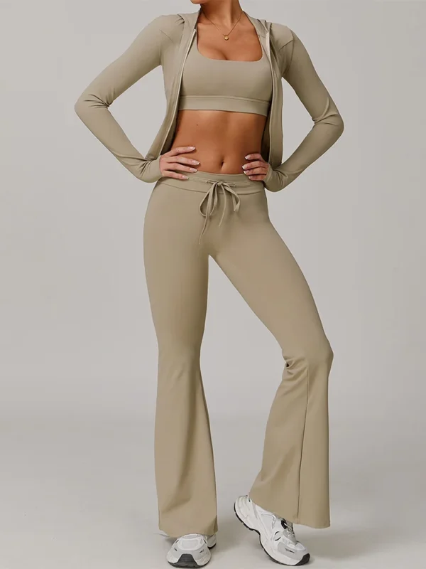 Luxurious 2-Piece Yoga Set for Active Elegance and Comfort