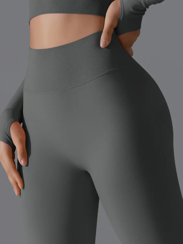 High-Waisted Seamless Leggings for Ultimate Workout Confidence