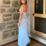 Elegant Backless Halter Dress for Vacation & Casual Chic - Image 5