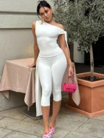 Chic Lace-Up Capri Set: Summer Ready 2-Piece Outfit - Image 3