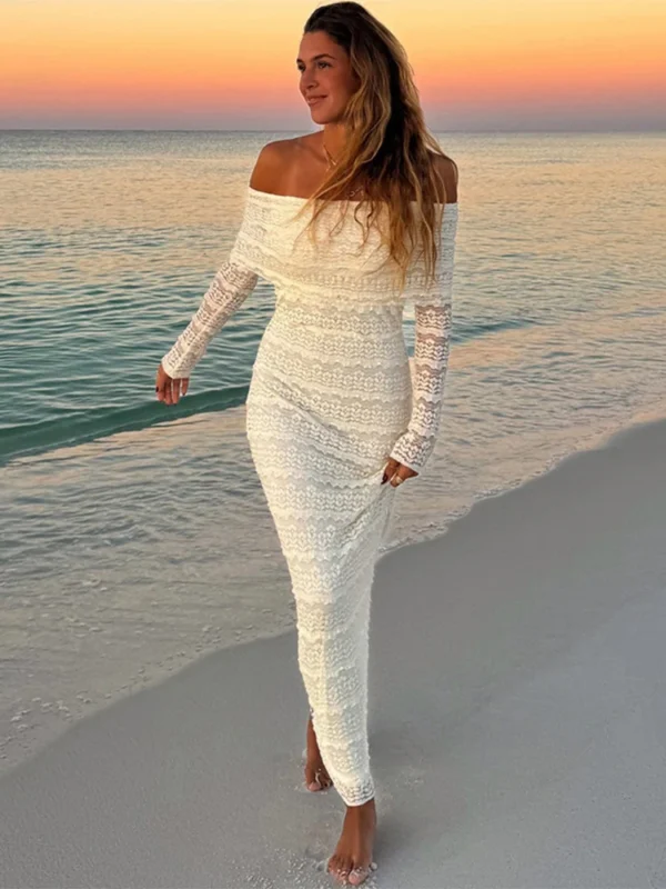 Chic Off-Shoulder Maxi Dress with Lace for Beach Elegance
