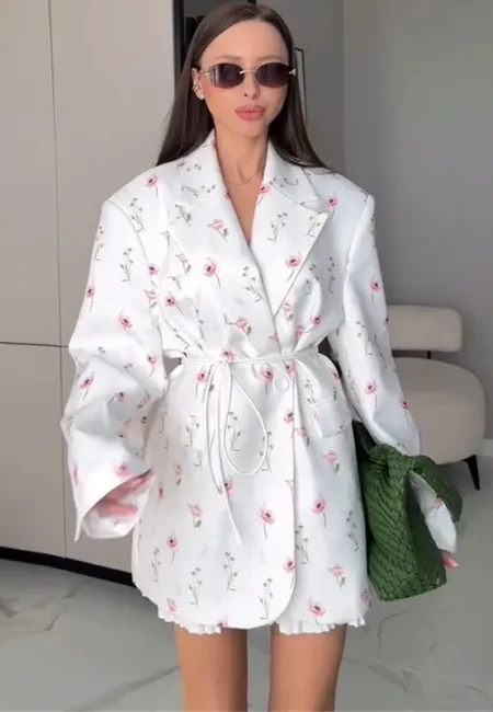 Vintage Floral Blazer Women Loose Fit Jacket All Season Style