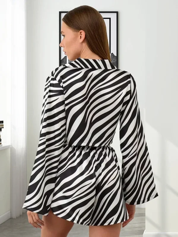 Chic Zebra-Stripe Two-Piece Set for Effortless Office Style
