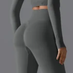 High-Waisted Seamless Leggings for Ultimate Workout Confidence - Image 3