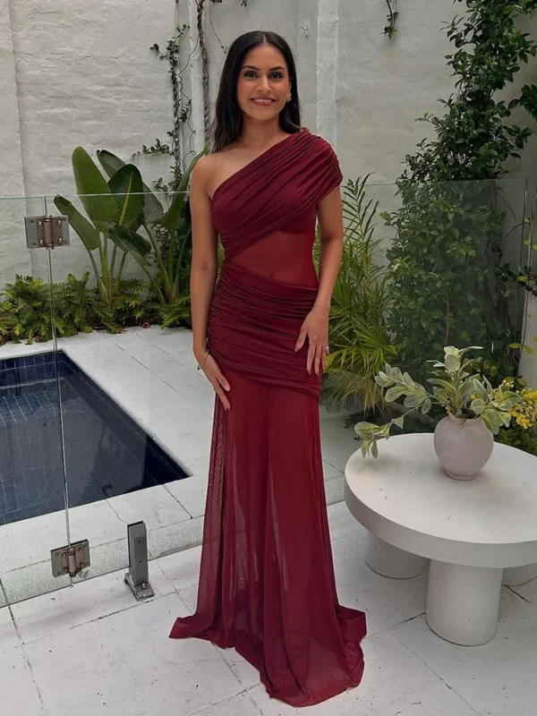 Elegant Strapless Maxi Dress with Slanted Collar for Summer