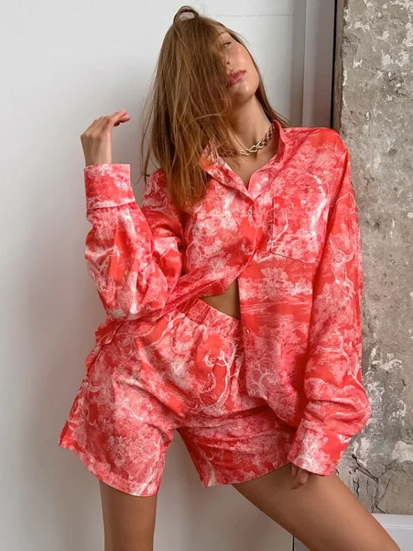 Luxurious Red Print Summer Shorts Set for Effortless Style