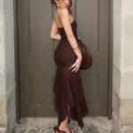 Elegant Backless Brown Mesh Sheath Dress for Evening Events - Image 6