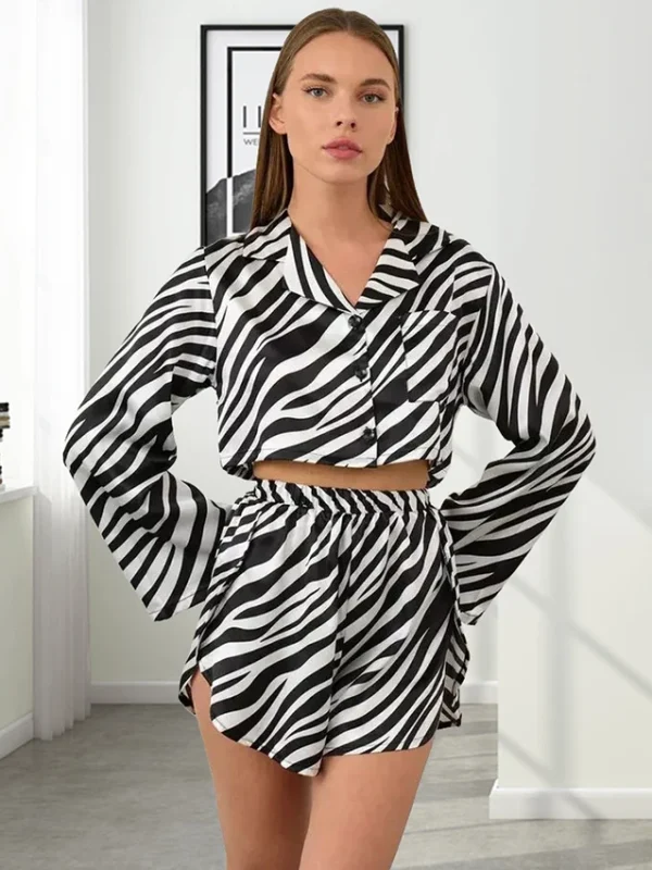 Chic Zebra-Stripe Two-Piece Set for Effortless Office Style