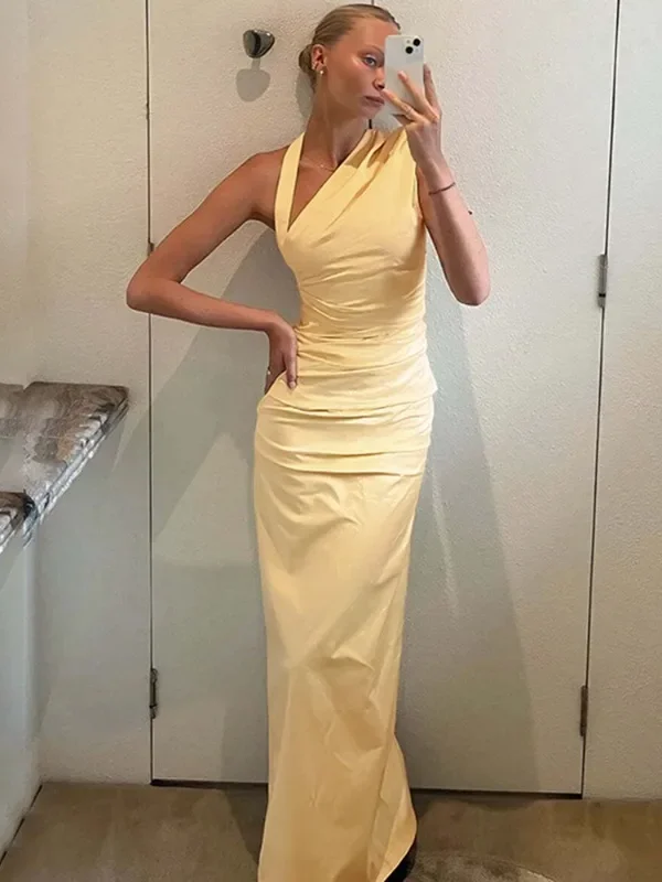 Vibrant Irregular Backless Dress for Summer Elegance