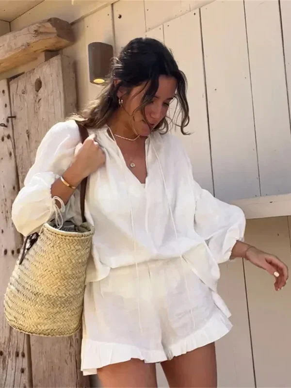 Chic Summer 2-Piece Beach Set with Ruffle Shorts & Pullover