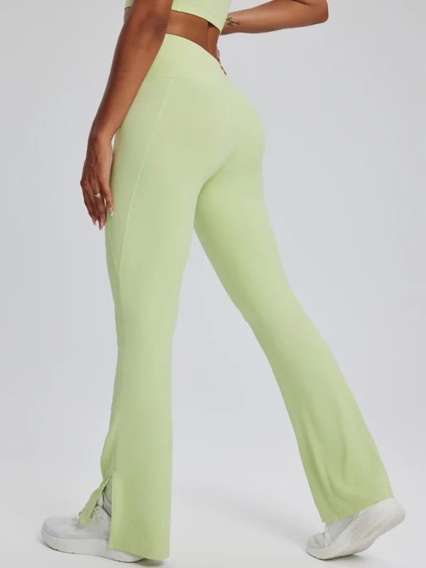 Elevate Your Fitness with Stylish Flared Leggings for Women