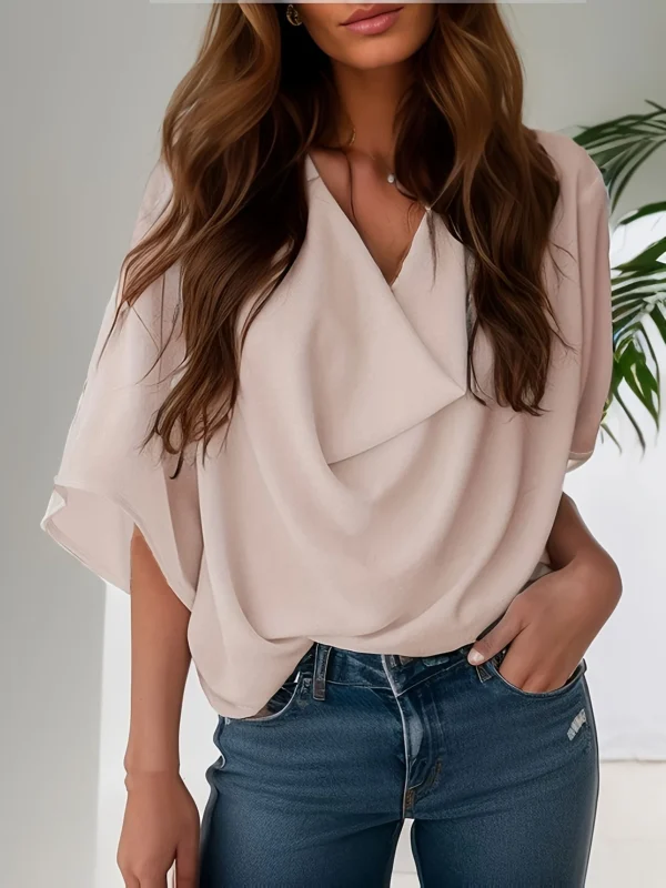 Effortless Elegance: Plus Size Loose Fit Pink T-Shirt