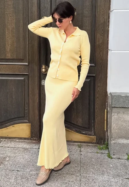 Luxurious Polo Cardigan & A-Line Maxi Skirt Set - Autumn Style