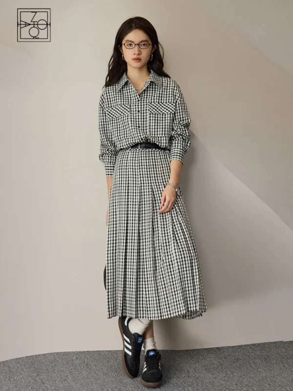 Chic Retro Checkered Fashion Set for Autumn Elegance