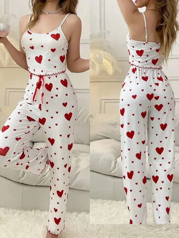 Charming Heart Print Women's Pajama Set for Cozy Nights