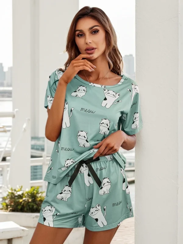 Playful Cat Print Women's Pajama Set for Cozy Summer Nights
