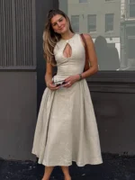 Elegant Black A-Line Maxi Dress with Hollow-Out Design