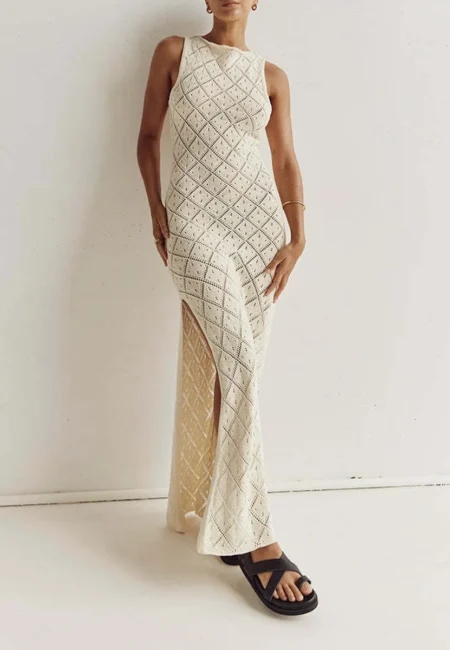 Sleeveless Knit Wrap Midi: Versatile Beach to Street Style