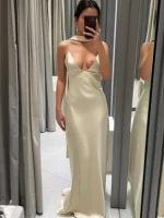 Elegant Backless Satin Dress for Summer Evenings - V-Neck Style - Image 2