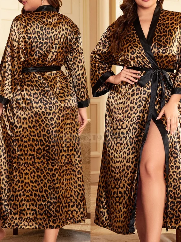 Luxurious Plus Size Leopard Kimono Robe for Elegant Lounging