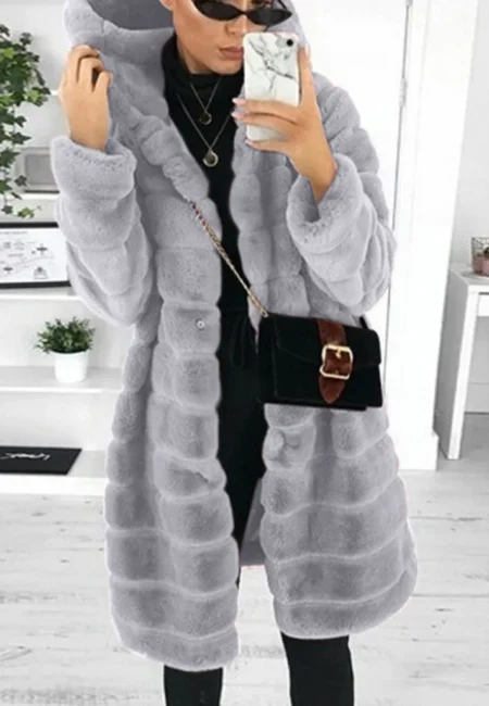 Luxurious Plus Size Faux Fur Winter Coat with Hood