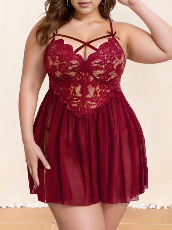 Plus Size Lace Spliced Strappy Sleepdress for Elegant Nights