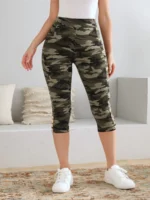 Chic Plus Size Camo Capri Leggings with Trendy Cutouts - Image 3