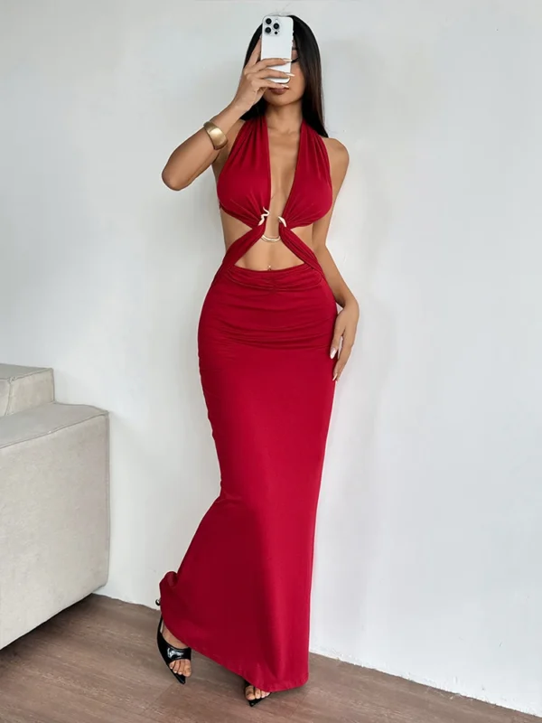 Seductive Red Hollow-Out Maxi Dress for Summer Elegance