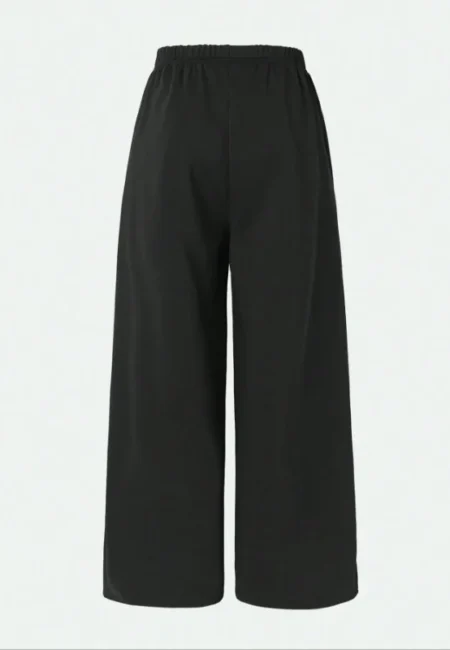 Plus Size Sporty Wide Leg Pants: Comfort Meets Style