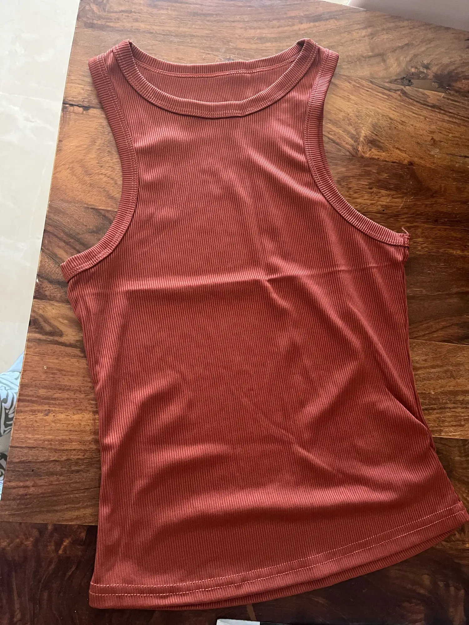 Ribbed Off-Shoulder Tank Top - Stylish Summer Casual Wear photo review