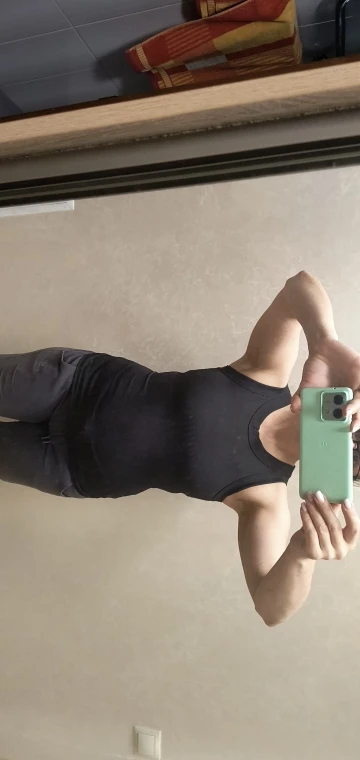 Essential Women’s Ribbed Tank Top - Summer Comfort & Style photo review