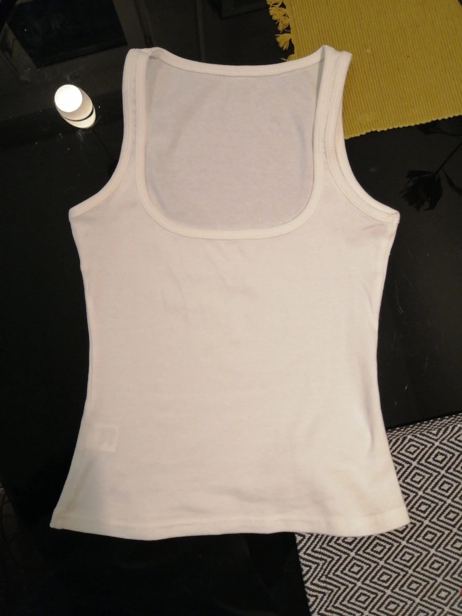 Sleek Women’s Square Neck Tank Top for Effortless Style photo review