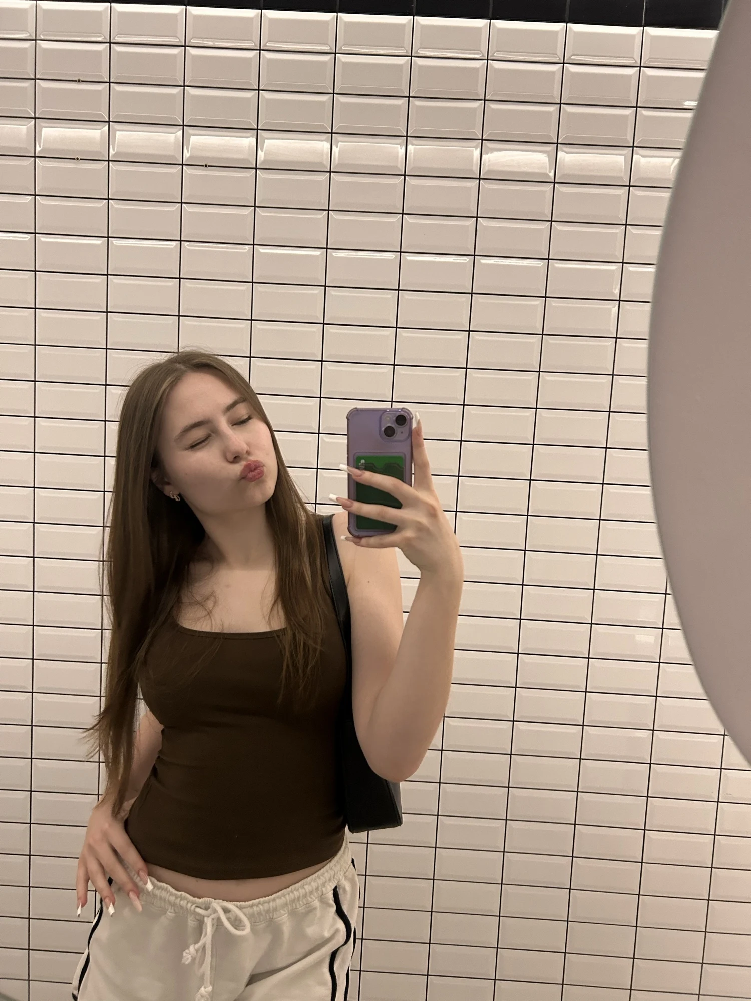 Sleek Women’s Square Neck Tank Top for Effortless Style photo review