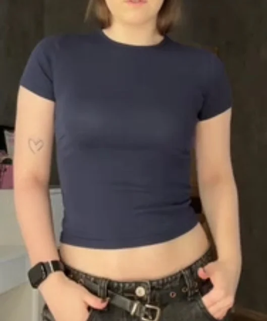 Retro Y2 K Crop Top - Stretchy Cotton Blend Summer Essential photo review