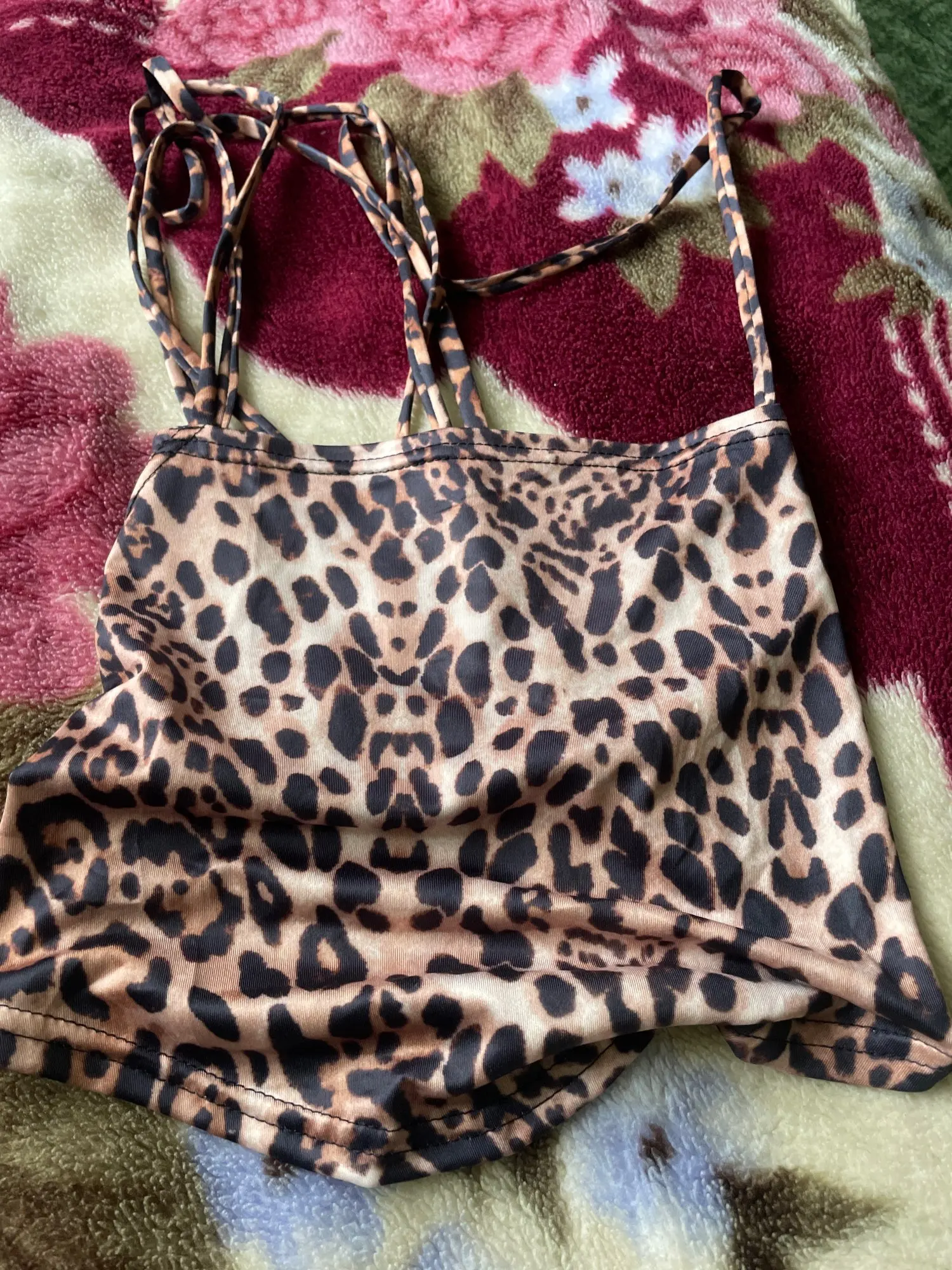 Backless Leopard Print Tank Top for Stylish Summer Nights photo review