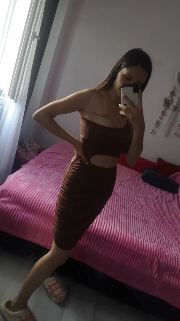 Stunning One-Shoulder Hollow-Out Mini Dress for Party Nights photo review