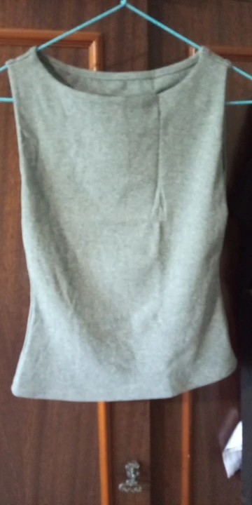 Luxurious Double Layer Boat Neck Tank Top - Soft Stretch Fit photo review