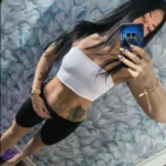 Trendy Women's Sleeveless Cotton Crop Top for Summer Vibes photo review