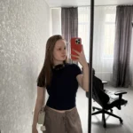 Retro Y2 K Crop Top - Stretchy Cotton Blend Summer Essential photo review