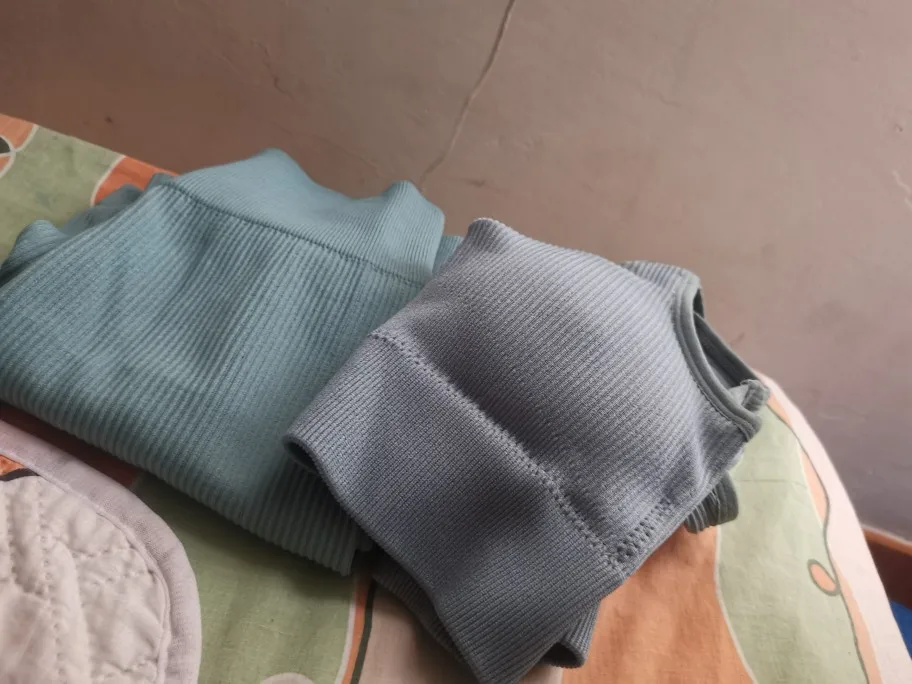 Luxurious Ribbed Yoga Set for Ultimate Comfort & Style photo review