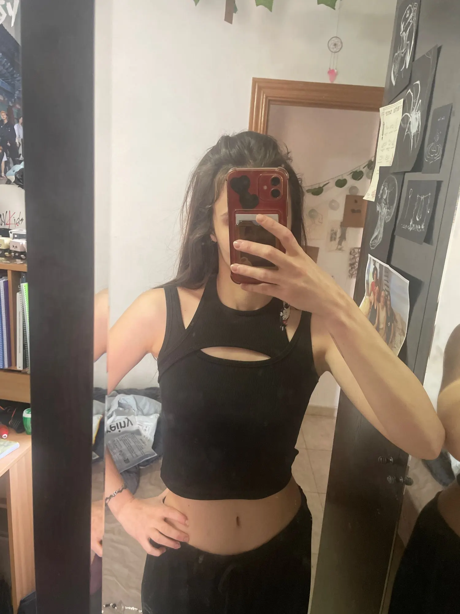 Asymmetrical Knitted Crop Top: Trendy E-Girl Style for Summer photo review