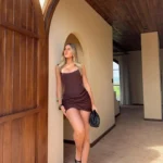 Elegant U-Neck Sleeveless Mini Dress for Summer Parties photo review