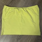 Stylish Women's Strapless Cropped Tube Top for Summer Fun photo review