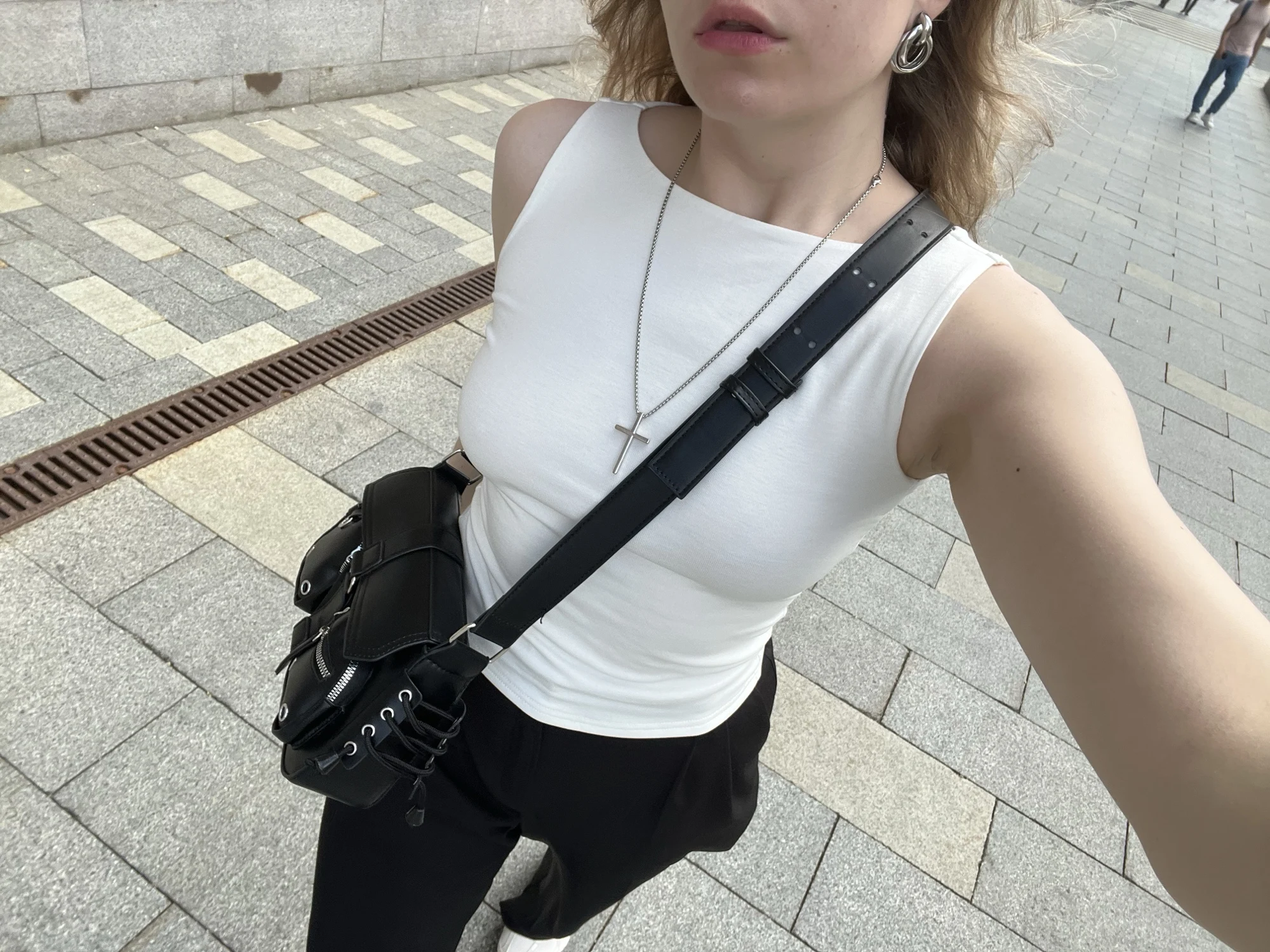 Luxurious Double Layer Boat Neck Tank Top - Soft Stretch Fit photo review