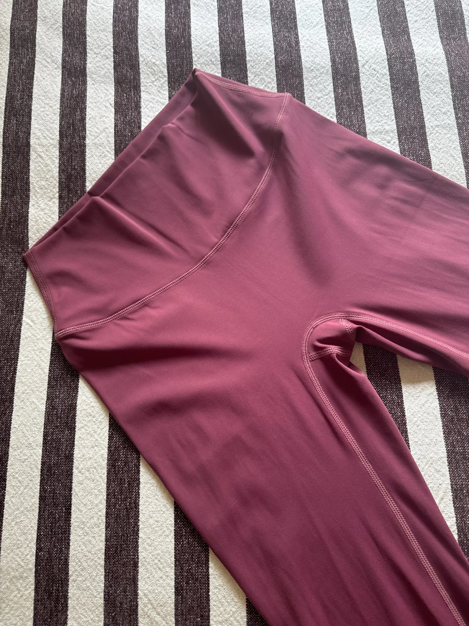 High Waist Naked Feeling Leggings - Ultimate Comfort & Style photo review