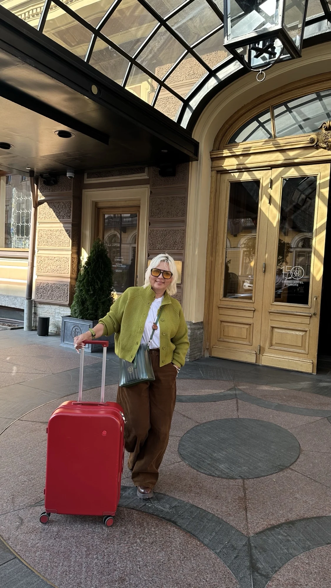 Fall-Friendly Wide Leg Corduroy Pants for Women in Ankola Red photo review